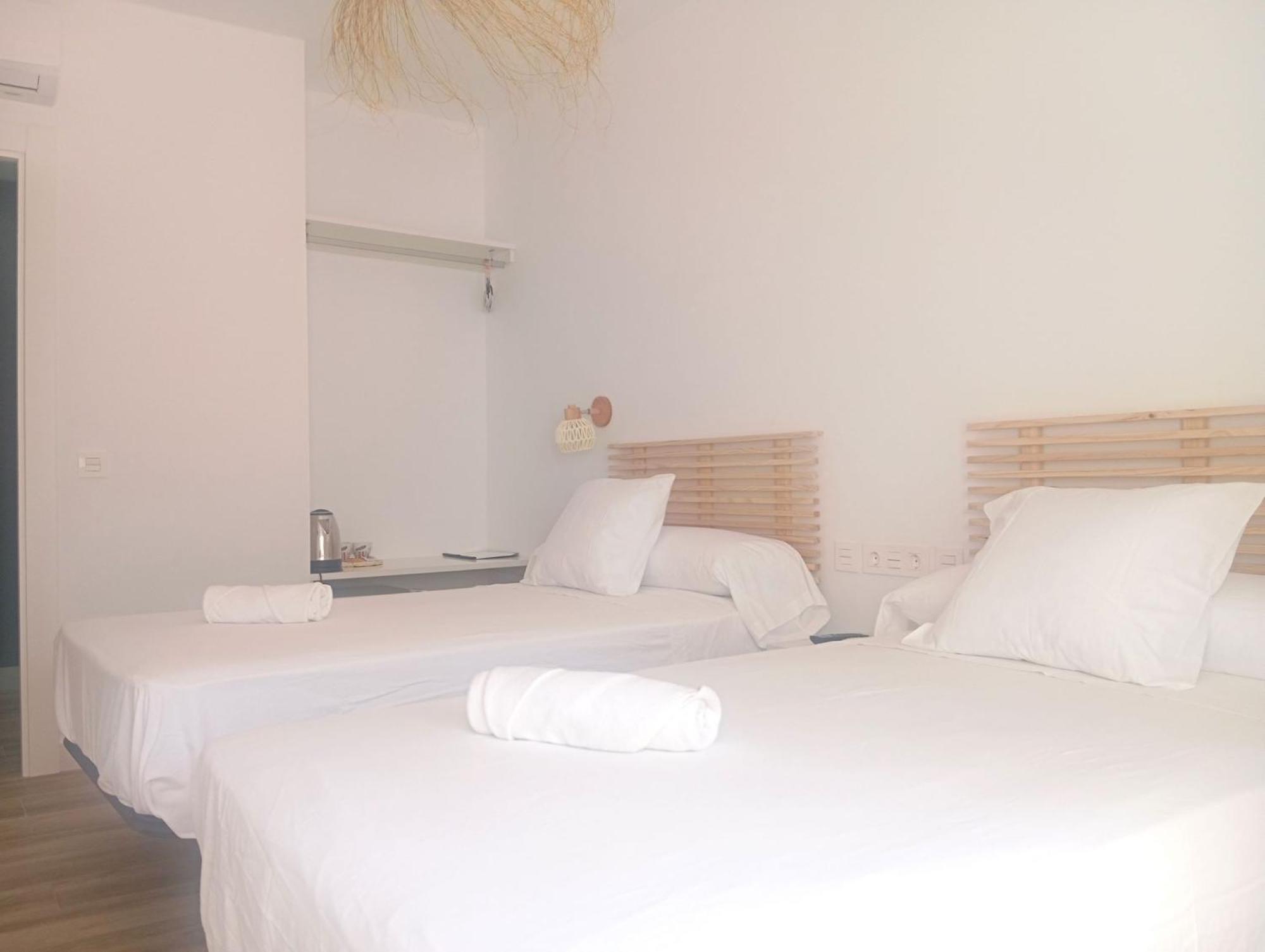 Hostal Casa Emilio アルメリア エクステリア 写真